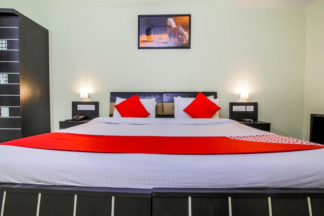 Oyo 24761 All Seasons Guest House Madgaon Ngoại thất bức ảnh